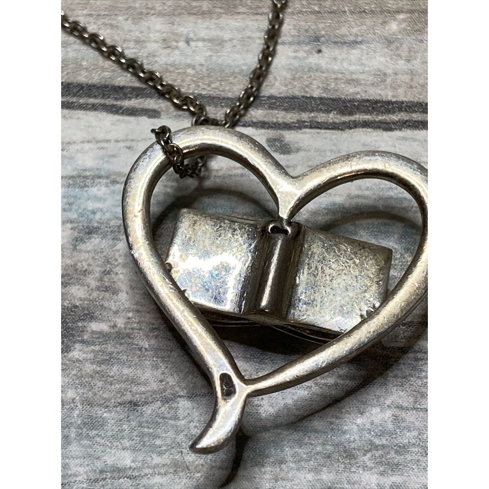 I Heart Books Sterling Silver 20" Chain Necklace Pendant - Picture 4 of 6